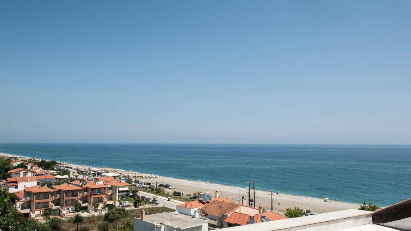 Golden Beach Agiocampos Hotel