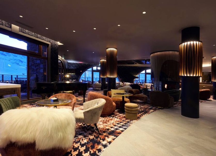 Lounge Photo