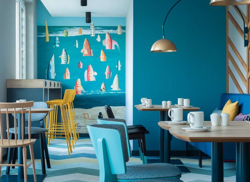 Restaurant Photo