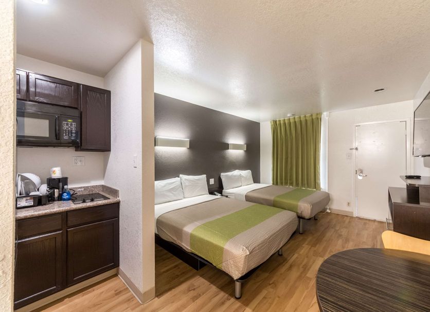 Studio 6-San Antonio, TX - Fort Sam Houston Area room with two beds and kitchenette, San Antonio