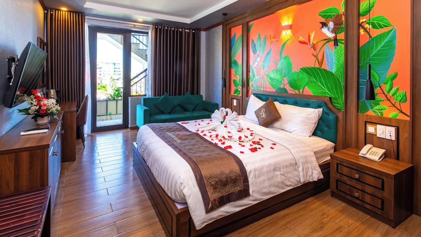 Jade Scene Hotel