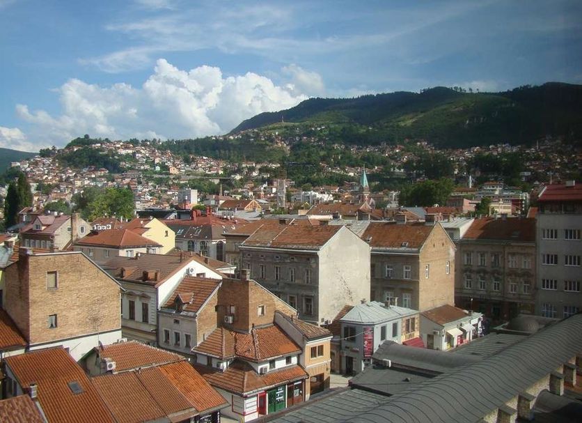 Hotel Art Sarajevo with rooftop view over red-tiled old town and mountains