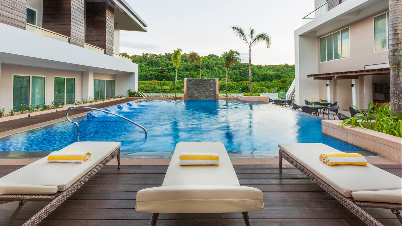 BELMONT HOTEL BORACAY  PROMO A : ROOM+TRANSFER  INSURANCE + FREEBIES**  boracay Packages