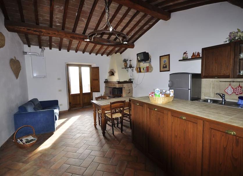 Kitchen Photo