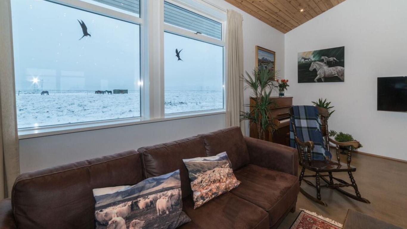 Álftröð Guesthouse