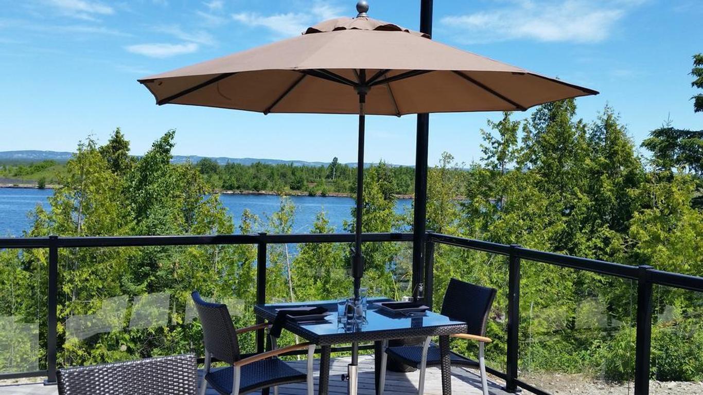 Manitoulin Island Hotel & Conference Centre