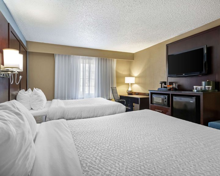 Clarion Hotel Conference Center North 87 Lexington Hotel Deals Reviews - Kayak