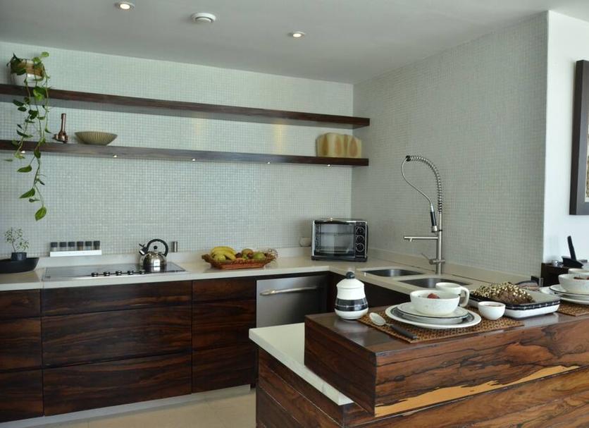 Kitchen Photo
