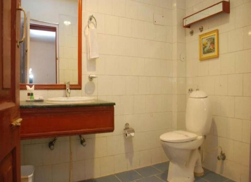 Bathroom Photo