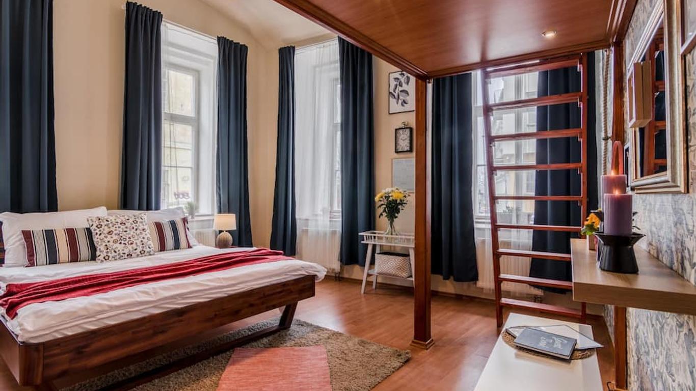 Prague APT near Charles Bridge by Michal&Friends