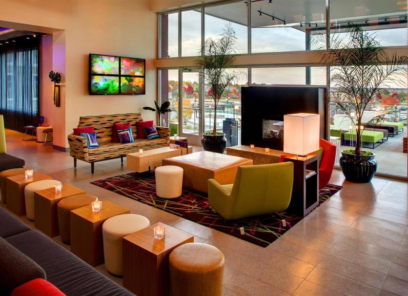 Lounge Photo