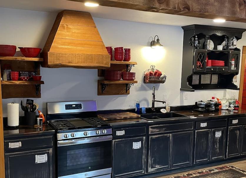Kitchen Photo