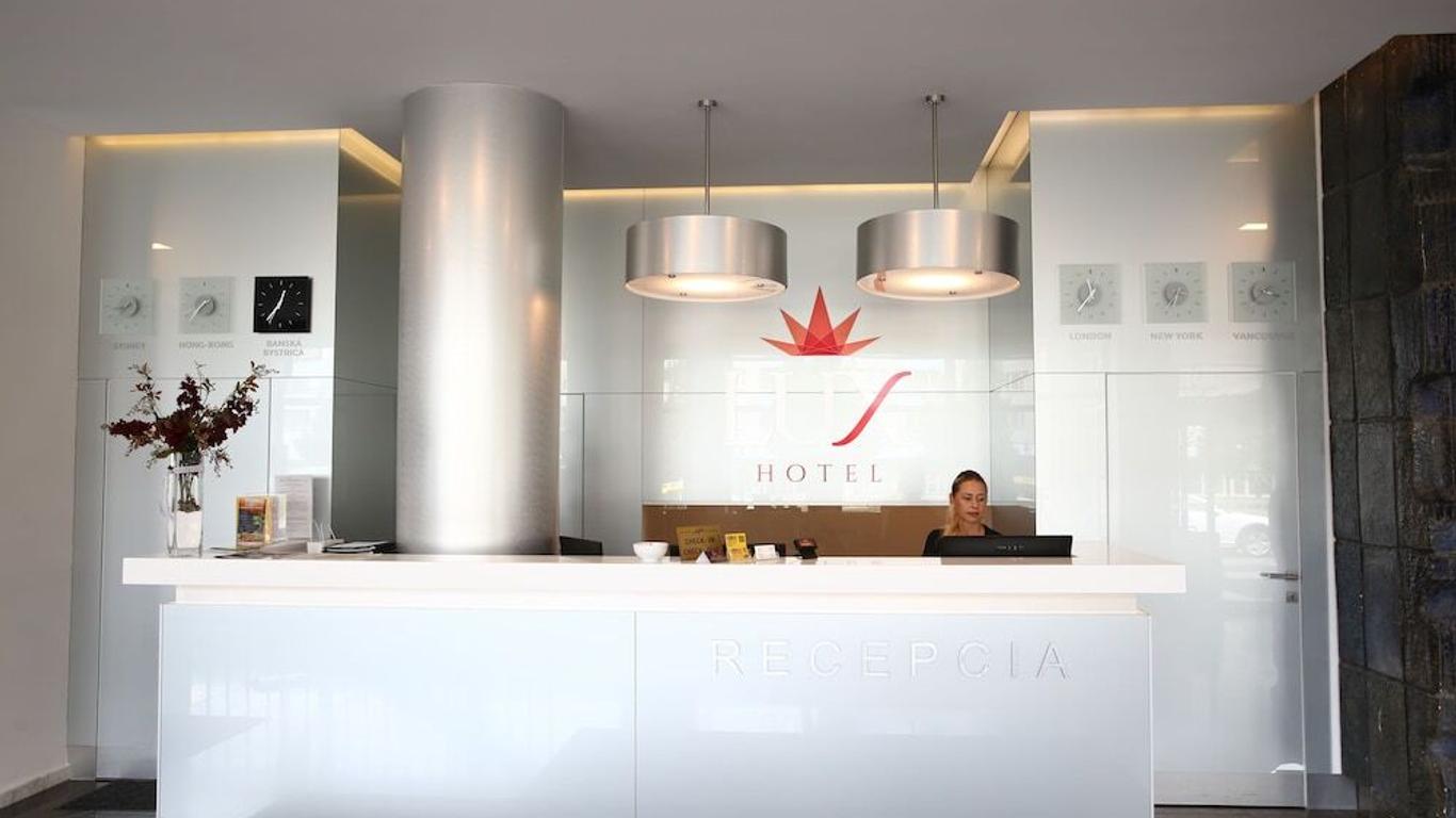 Hotel Lux