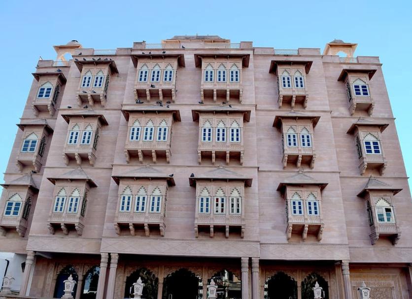 Building Photo