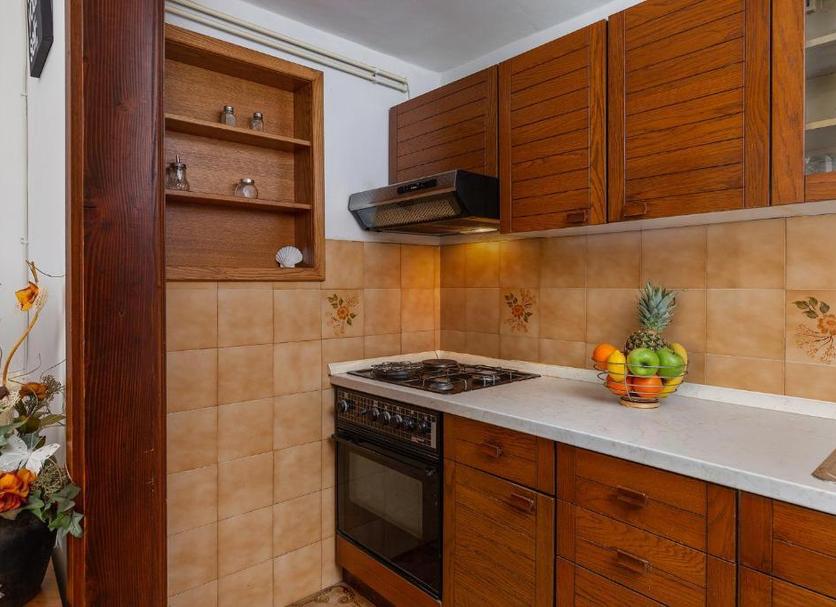 Kitchen Photo