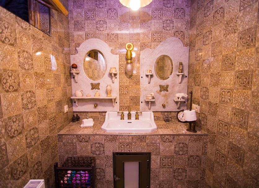 Bathroom Photo