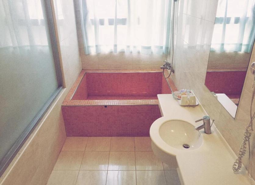 Bathroom Photo
