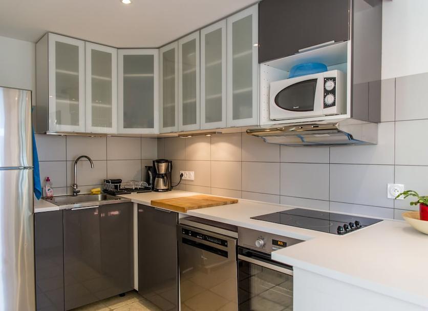 Kitchen Photo
