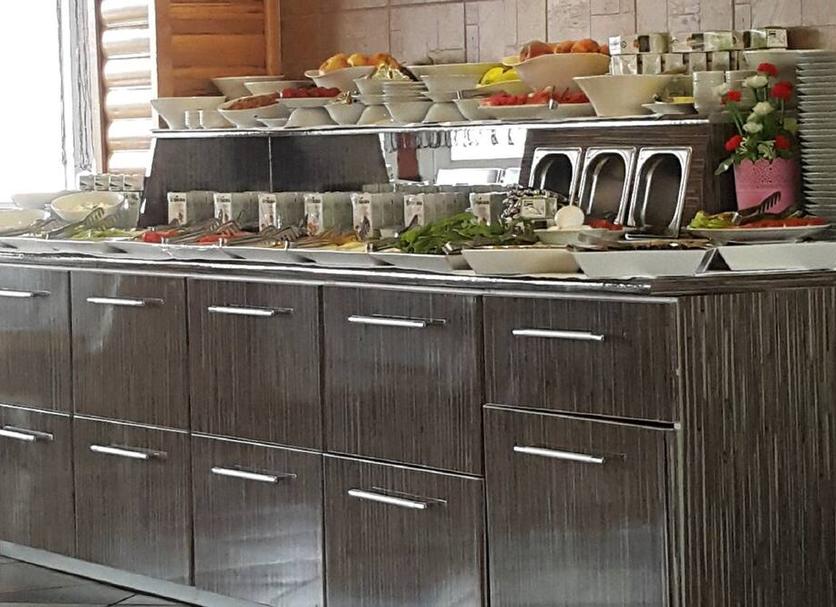 Buffet Photo