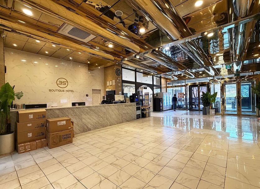 Lobby Photo