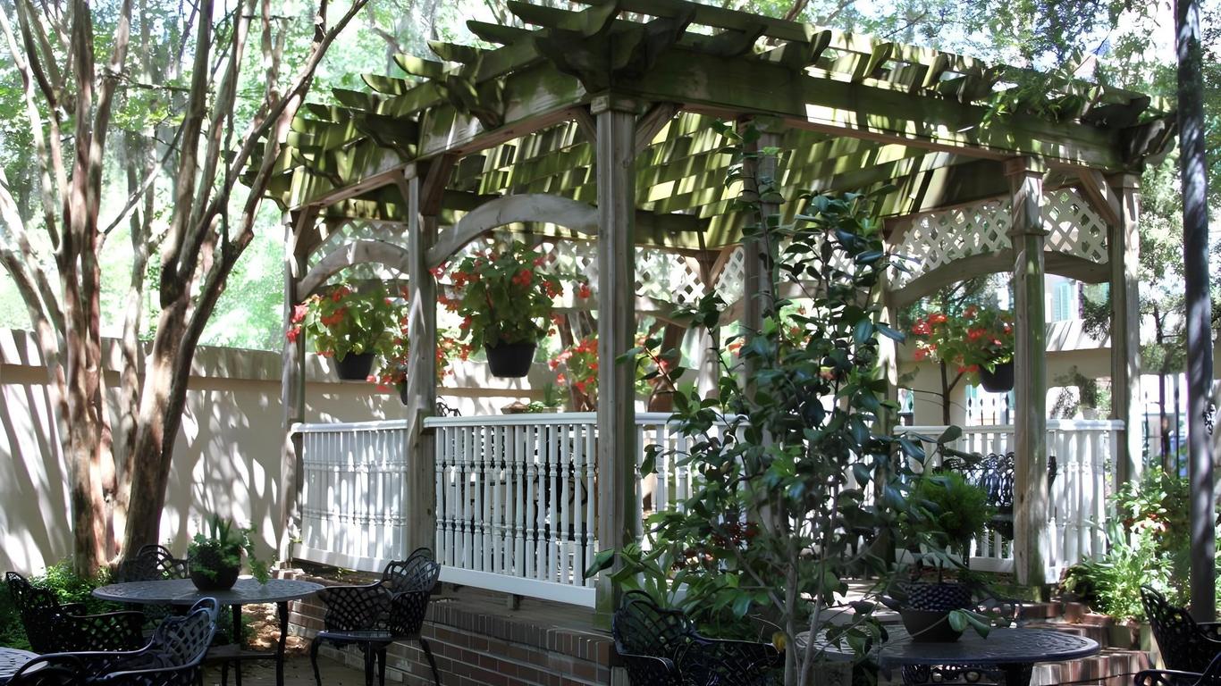 The Presidents' Quarters Inn