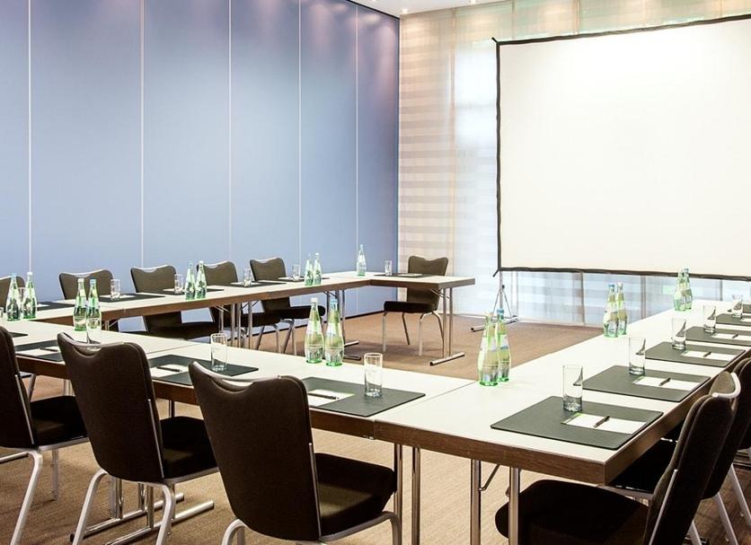 Conference room Photo
