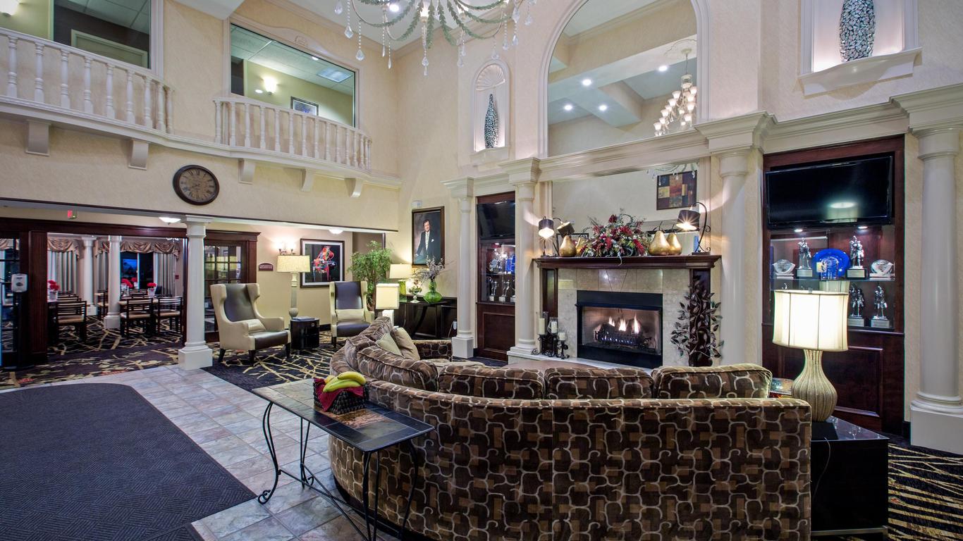 hotels in niles ohio with jacuzzi