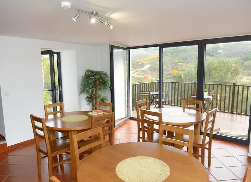 Dining room Photo