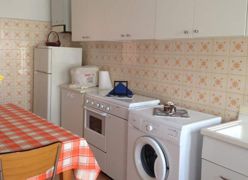 Kitchen Photo