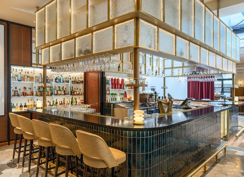 Bar Photo
