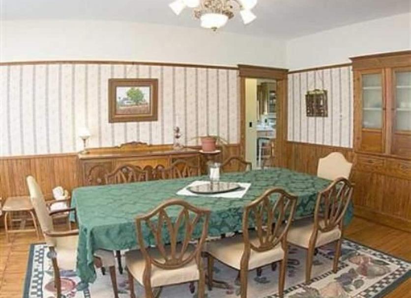 Dining room Photo