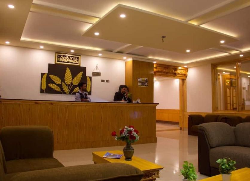 Front desk Photo