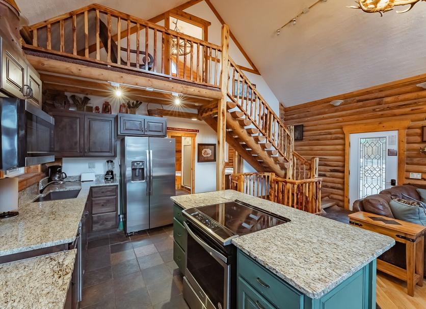 Kitchen Photo