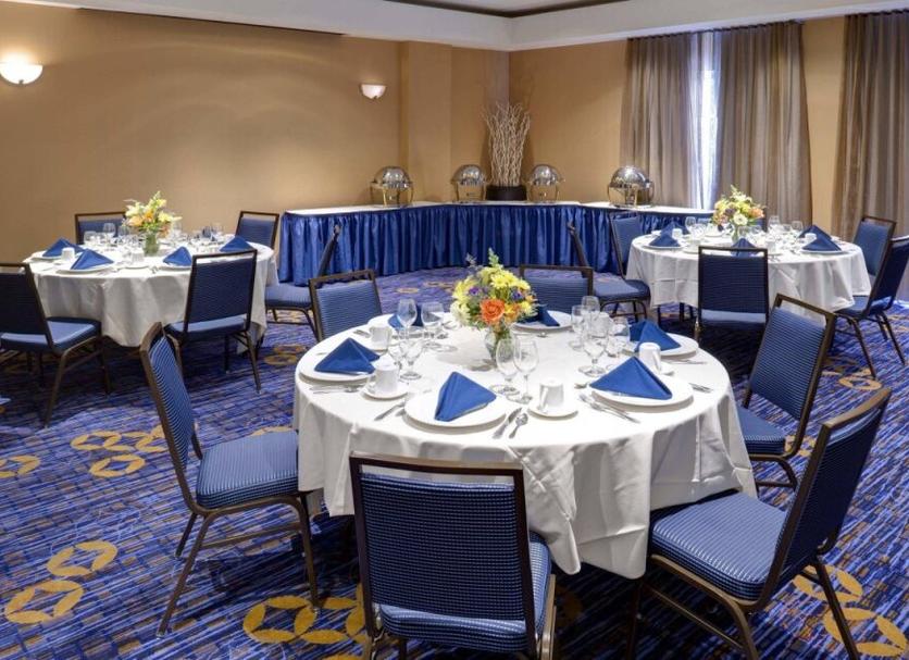 Banquet hall Photo