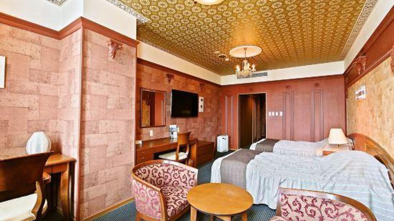 Aton Palace Hotel