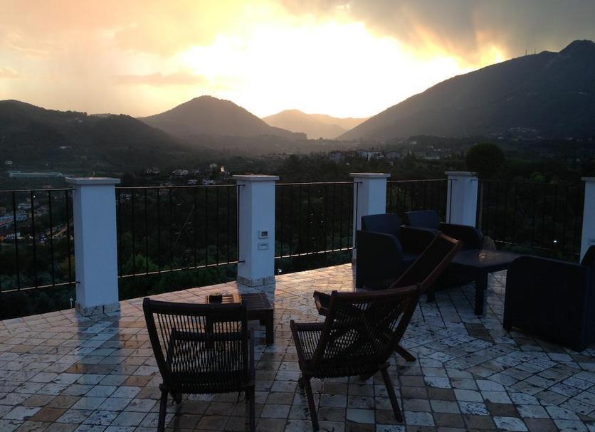 Balcony Photo