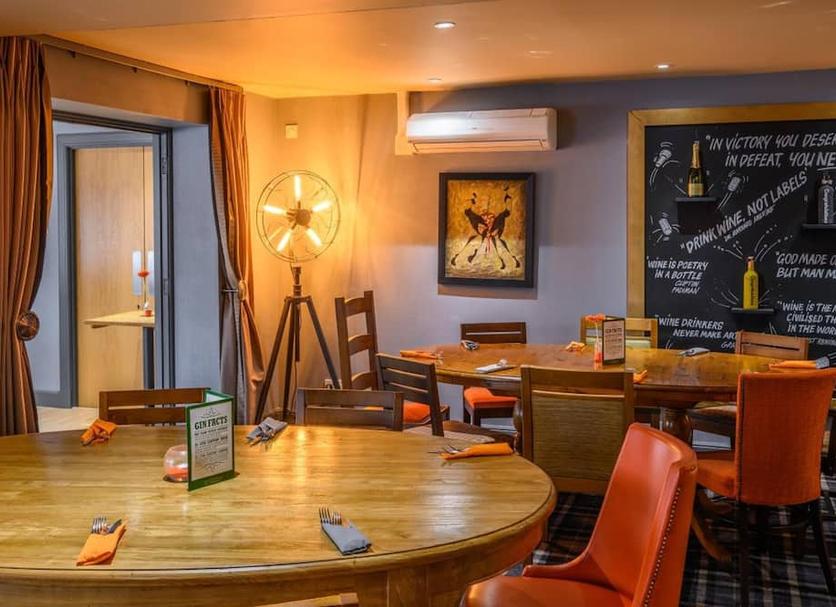 Restaurant Photo