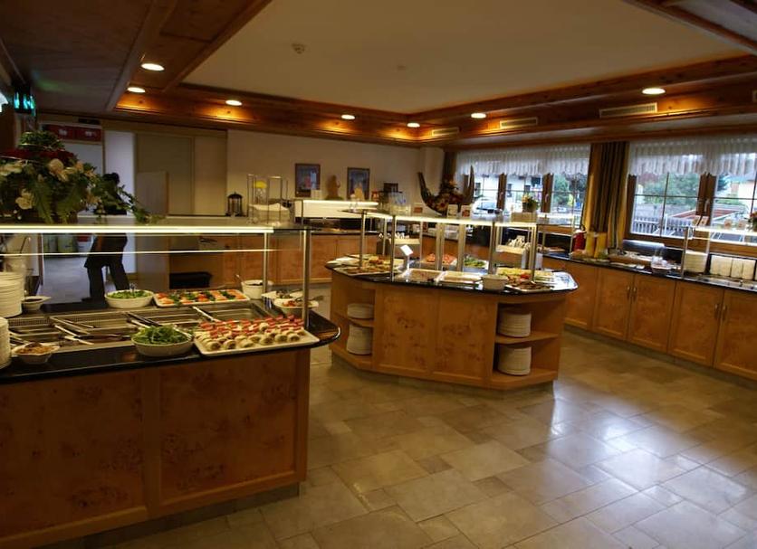 Buffet Photo