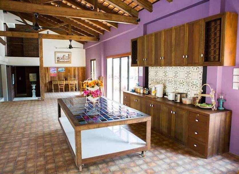 Kitchen Photo