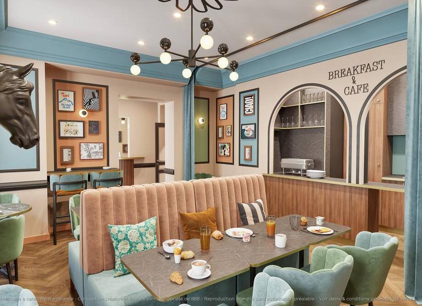 Restaurant Photo