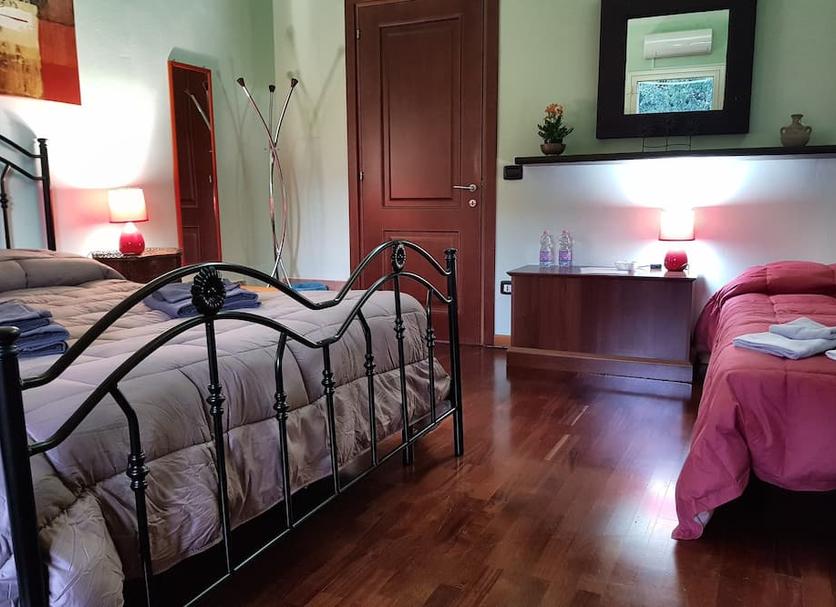Bedroom Photo