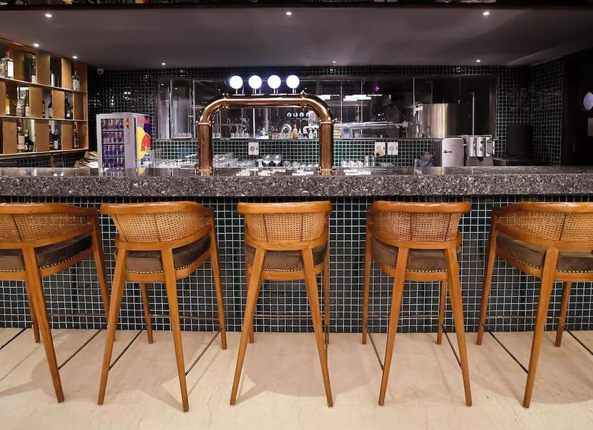 Bar Photo