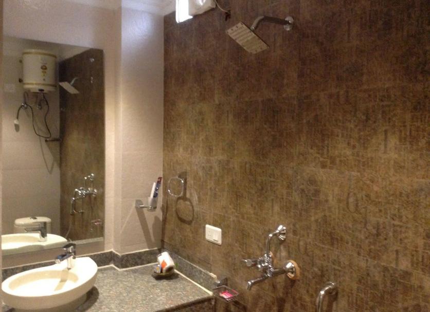 Bathroom Photo