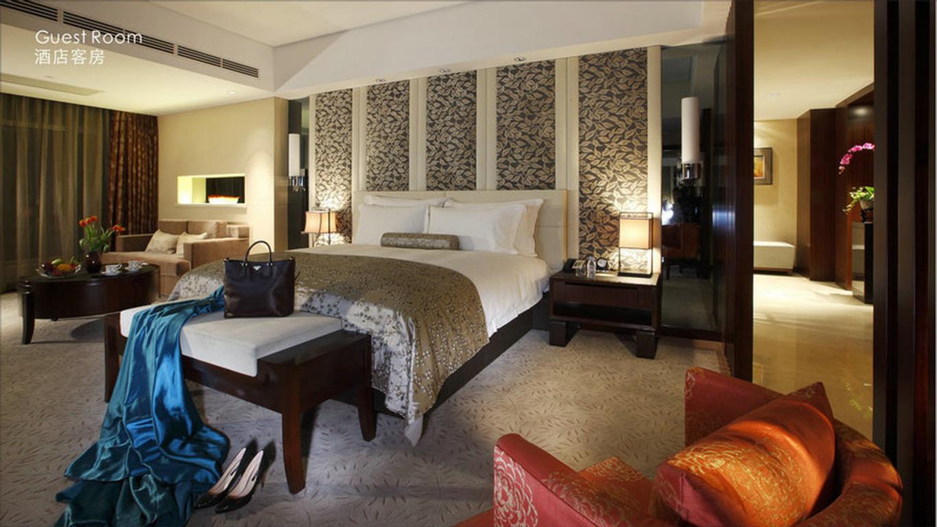 Nanyuan Universe Deluxe Hotel
