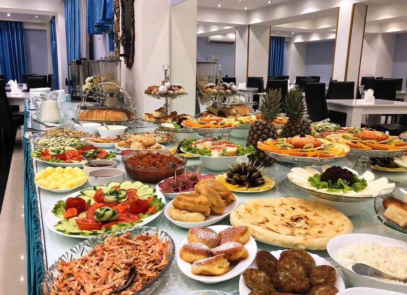 Buffet Photo