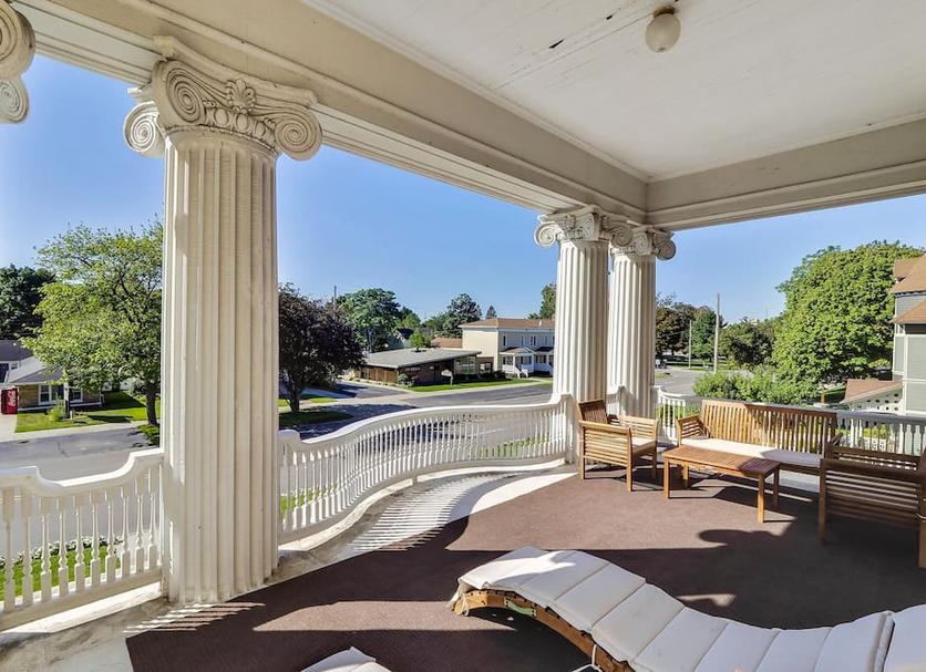 Balcony Photo