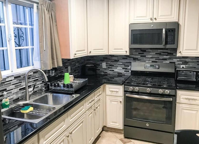 Kitchen Photo