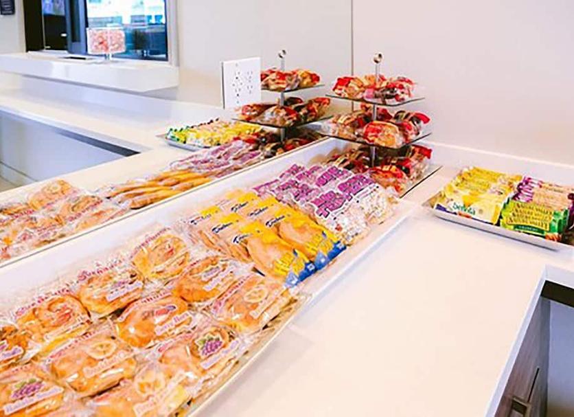 Buffet Photo