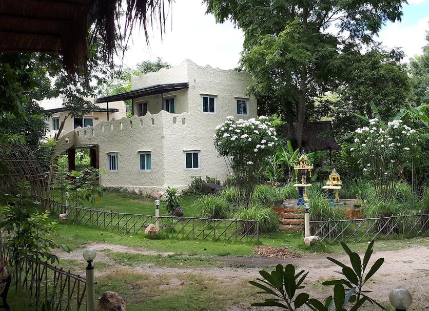 Building Photo