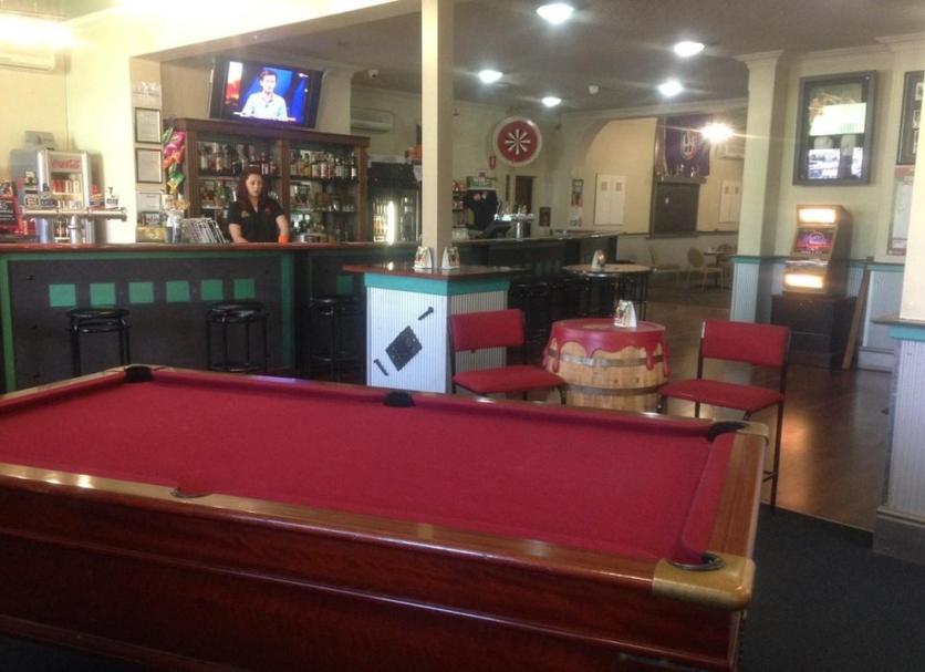 Bar Photo